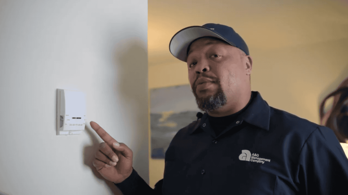 How To Operate Your Thermostat for Heat