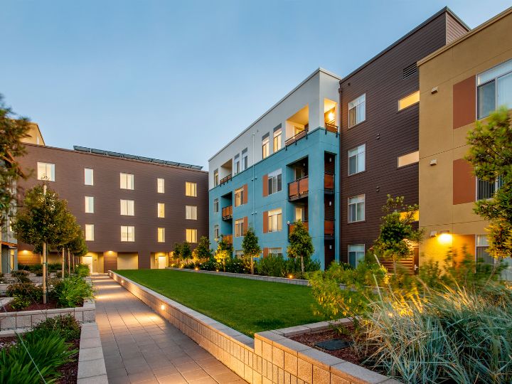Top Apartment Communities in Howard County for Easy Commutes
